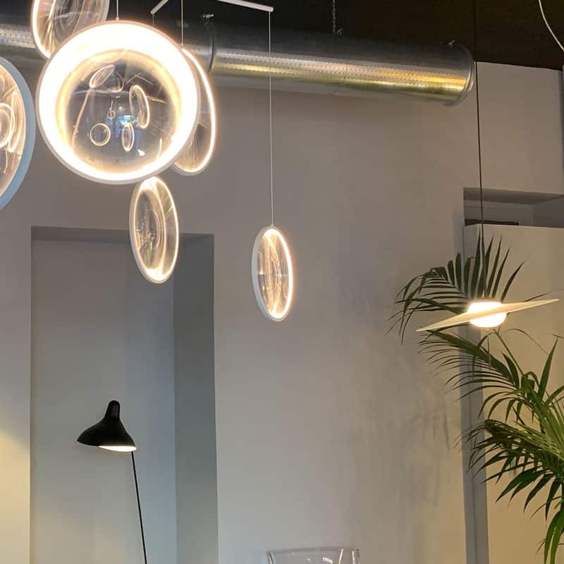Immagine contenente lampade di design di un progetto o in vendita presso Casa delle lampadine